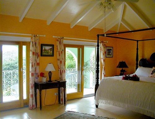 Carringtons Inn Saint Croix Island Экстерьер фото